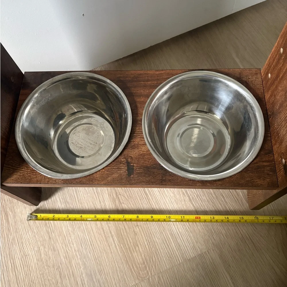 Elevated Pet Food Bowl